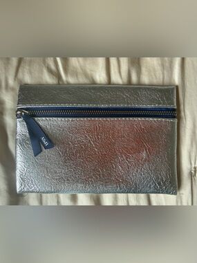 ipsy Metallic Silver Toiletry Pouch with Navy Zipper Pull